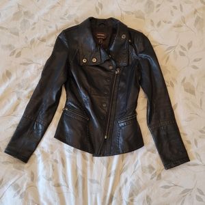 Danier Women's black Leather biker jacket MINT condition